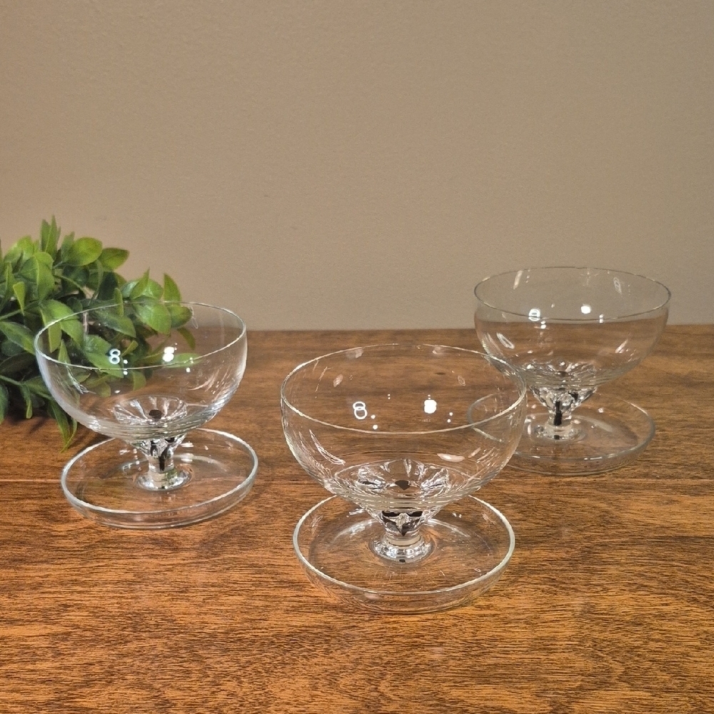 BELFOR Exquisite Vintage Footed Dessert/Seafood Cocktail Glasses, Set of 3